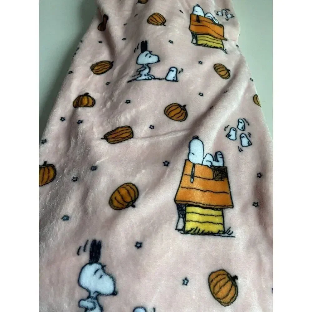 Peanuts Soft‎ Blanket Throw Snoopy Woodstock Pumpkin Halloween Pink 50X70” NEW